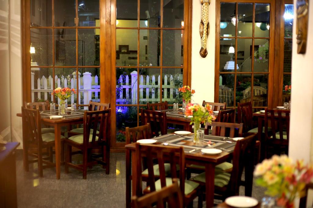 Hotel Royal Hills Nuwara Eliya Exterior foto